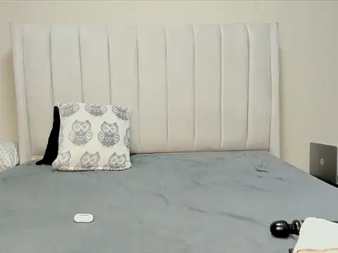 Snapshot of _heavenlysent chatting on November 15, 2025, 3:54 am heavenlysent online show from November 15, 2025, 3:54 am