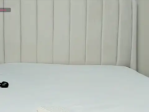 Snapshot of _heavenlysent chatting on January 14, 2026, 3:32 am heavenlysent online show from January 14, 2026, 3:32 am