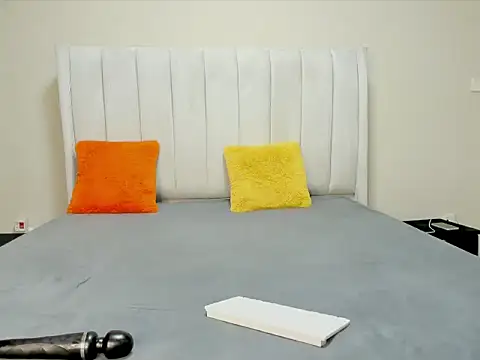 Snapshot of _heavenlysent chatting on December 23, 2025, 3:28 am heavenlysent online show from December 23, 2025, 3:28 am