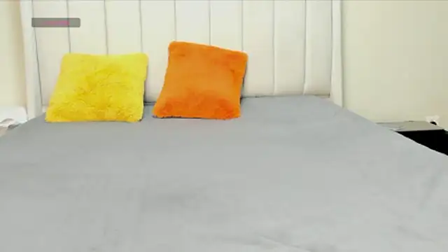 Snapshot of _heavenlysent chatting on January 19, 2026, 1:31 am heavenlysent online show from January 19, 2026, 1:31 am