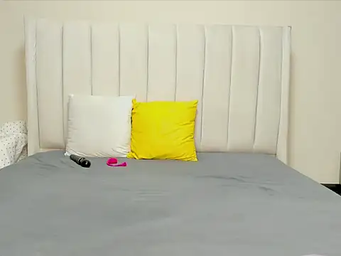 Snapshot of _heavenlysent chatting on November 1, 2025, 4:52 am heavenlysent online show from November 1, 2025, 4:52 am