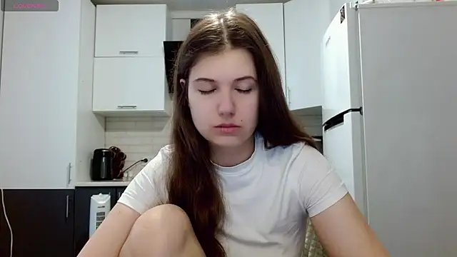 Snapshot of SayMeow_ chatting on June 24, 2026, 6:23 am SayMeow online show from June 24, 2026, 6:23 am