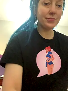 Snapshot of MissCumberdale chatting on November 16, 2025, 7:51 pm MissCumberdale online show from November 16, 2025, 7:51 pm