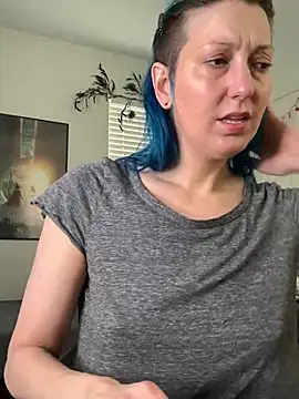 Snapshot of MissCumberdale chatting on March 16, 2025, 4:45 pm MissCumberdale online show from March 16, 2025, 4:45 pm