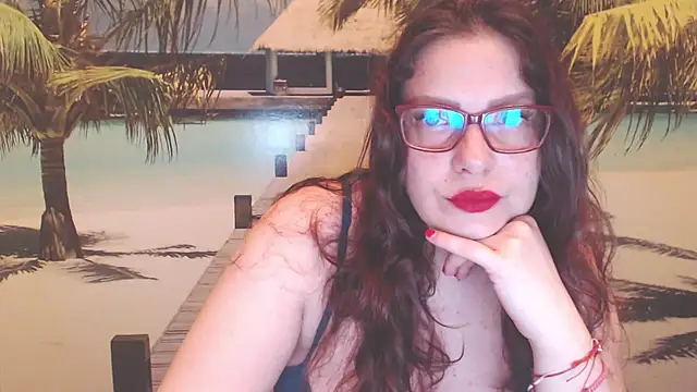 Queen  Natasha online show from May 23, 2026, 8:41 pm