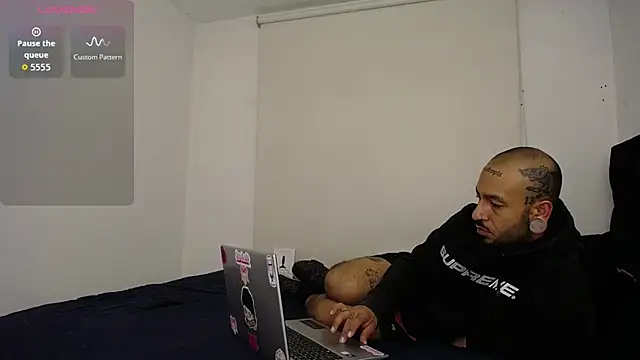 nika 1312 online show from April 12, 2026, 7:11 am