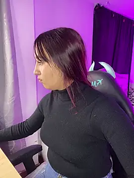 Snapshot of _Tammyy chatting on March 11, 2025, 11:58 pm Tammyy online show from March 11, 2025, 11:58 pm