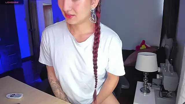 Snapshot of _Tammyy chatting on February 17, 2025, 9:10 pm Tammyy online show from February 17, 2025, 9:10 pm