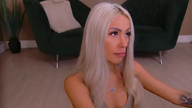 Bailey Rush online show from April 15, 2026, 6:45 pm