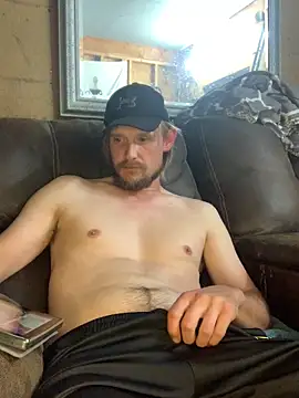 Snapshot of Midwestalpha chatting on June 10, 2026, 10:16 am Midwestalpha online show from June 10, 2026, 10:16 am