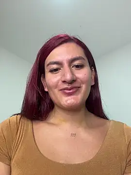 ari artis online show from October 29, 2025, 3:05 am