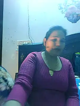 Snapshot of Poojabhabi101 chatting on January 18, 2026, 4:54 pm Poojabhabi101 online show from January 18, 2026, 4:54 pm