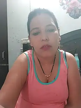 Poojabhabi101 online show from April 1, 2026, 6:04 am