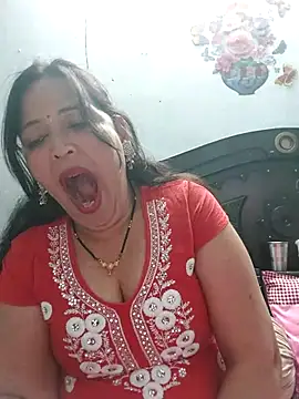 Snapshot of Poojabhabi101 chatting on February 23, 2026, 6:58 am Poojabhabi101 online show from February 23, 2026, 6:58 am