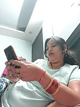 Poojabhabi101 online show from March 30, 2026, 7:32 am