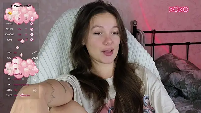 lil luna x online show from September 20, 2025, 8:47 pm