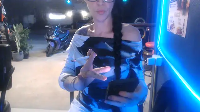 Snapshot of VenusX chatting on July 11, 2026, 5:46 pm VenusX online show from July 11, 2026, 5:46 pm