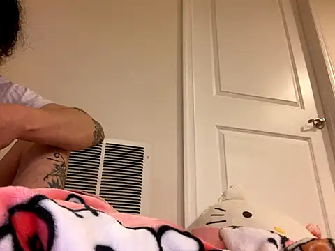 Snapshot of LiverandBrat77 chatting on November 12, 2025, 3:54 am LiverandBrat77 online show from November 12, 2025, 3:54 am