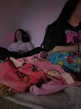 LiverandBrat77 online show from February 17, 2026, 3:04 am