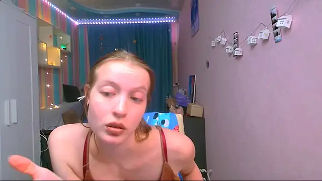 Snapshot of __Aphrodita__wow__ chatting on February 22, 2025, 3:47 pm   Aphrodita  wow   online show from February 22, 2025, 3:47 pm