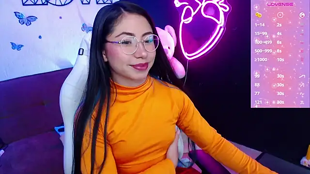 Snapshot of demyanderson_ chatting on February 15, 2025, 11:14 pm demyanderson online show from February 15, 2025, 11:14 pm