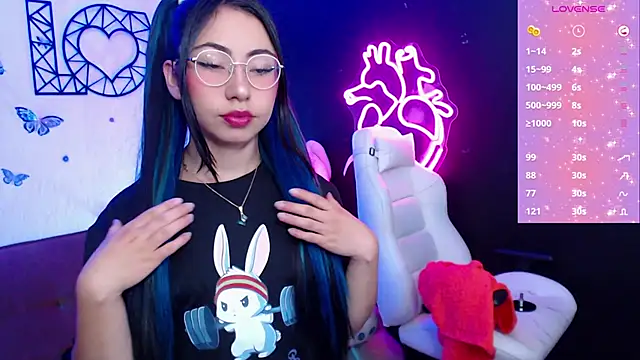 Snapshot of demyanderson_ chatting on February 23, 2025, 12:30 am demyanderson online show from February 23, 2025, 12:30 am