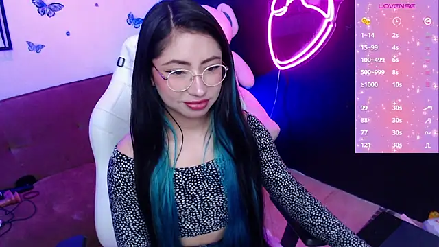 Snapshot of demyanderson_ chatting on January 22, 2025, 9:32 pm demyanderson online show from January 22, 2025, 9:32 pm