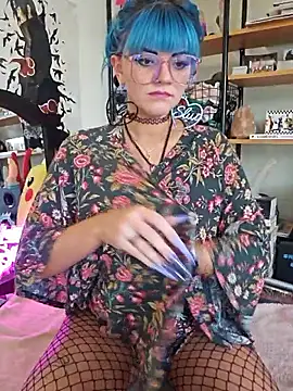 anyalikestosuck online show from November 7, 2025, 8:13 pm