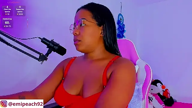 samanthaabloom online show from October 29, 2025, 12:31 am