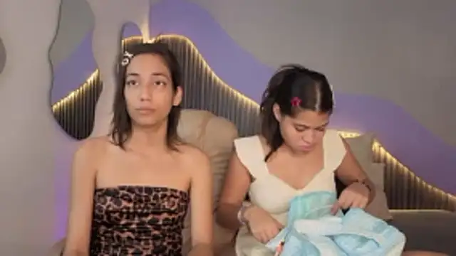 hot little bunny online show from February 27, 2026, 9:36 pm