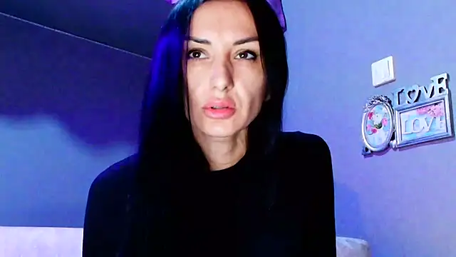 Snapshot of Siaconna chatting on November 11, 2025, 6:41 am Siaconna online show from November 11, 2025, 6:41 am