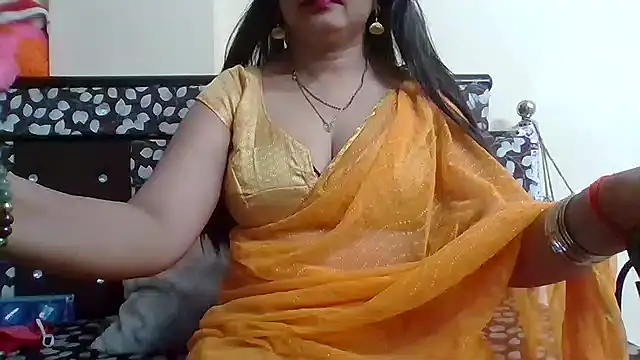 Snapshot of NautyBabe chatting on November 29, 2025, 5:24 pm NautyBabe online show from November 29, 2025, 5:24 pm