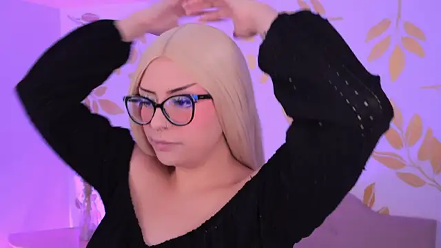 Snapshot of Misselektra__ chatting on November 7, 2025, 5:12 am Misselektra online show from November 7, 2025, 5:12 am