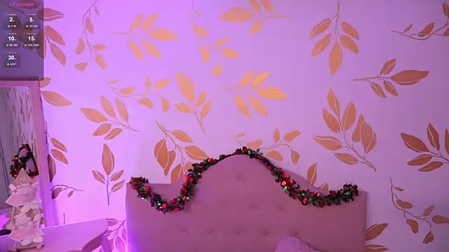 Snapshot of Misselektra__ chatting on December 19, 2025, 5:10 am Misselektra online show from December 19, 2025, 5:10 am