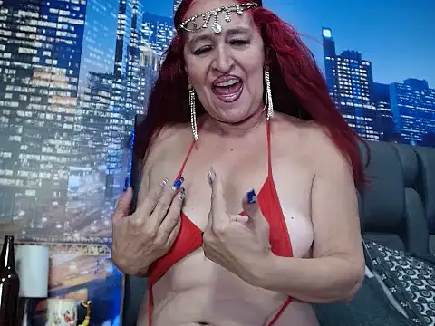 Snapshot of Lucy_mature8 chatting on September 28, 2025, 10:17 pm Lucy mature8 online show from September 28, 2025, 10:17 pm