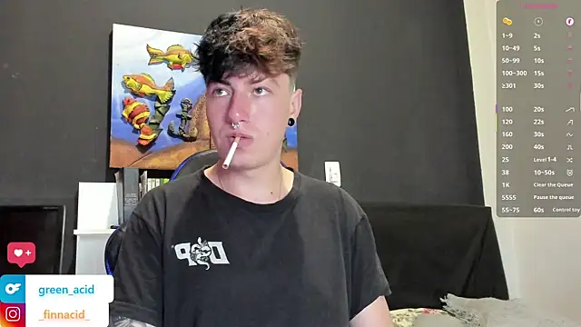 Green acid01 online show from April 7, 2026, 9:16 pm