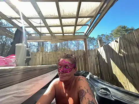 Snapshot of prainxxx22 chatting on February 28, 2025, 7:35 pm prainxxx22 online show from February 28, 2025, 7:35 pm