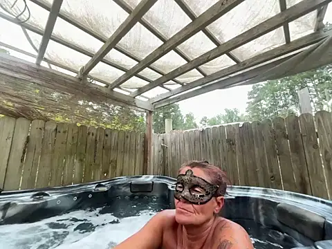 Snapshot of prainxxx22 chatting on September 10, 2025, 6:29 pm prainxxx22 online show from September 10, 2025, 6:29 pm