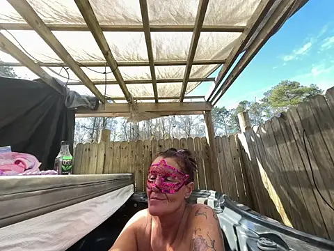 Snapshot of prainxxx22 chatting on February 9, 2025, 6:37 pm prainxxx22 online show from February 9, 2025, 6:37 pm