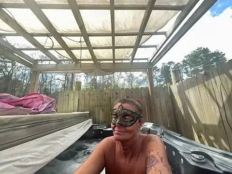 Snapshot of prainxxx22 chatting on March 17, 2025, 6:32 pm prainxxx22 online show from March 17, 2025, 6:32 pm