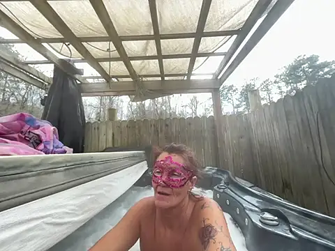 Snapshot of prainxxx22 chatting on February 20, 2025, 7:52 pm prainxxx22 online show from February 20, 2025, 7:52 pm