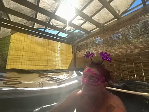 Snapshot of prainxxx22 chatting on October 20, 2025, 6:19 pm prainxxx22 online show from October 20, 2025, 6:19 pm