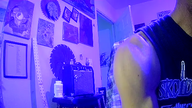 druetrue online show from September 18, 2025, 8:45 pm