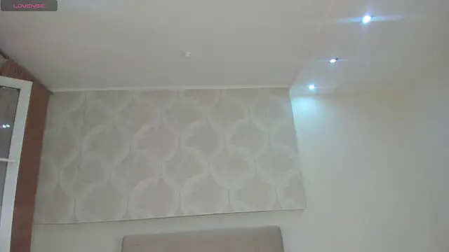 Snapshot of Donna_Evans chatting on June 17, 2026, 11:58 pm Donna Evans online show from June 17, 2026, 11:58 pm
