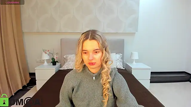 Donna Evans online show from January 13, 2026, 11:52 pm