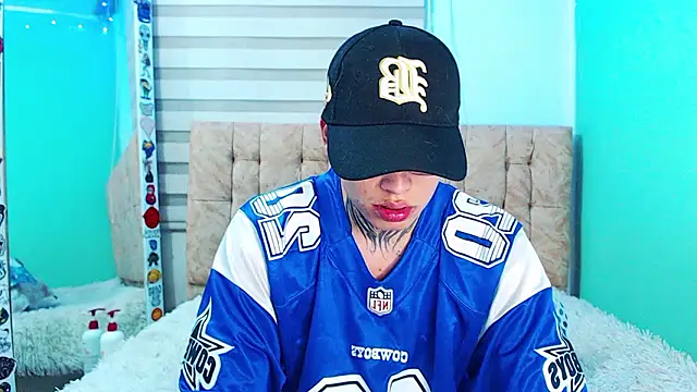 Snapshot of _justinmoon2 chatting on March 2, 2026, 5:08 am justinmoon2 online show from March 2, 2026, 5:08 am