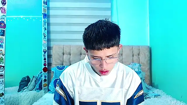 Snapshot of _justinmoon2 chatting on February 8, 2026, 1:36 am justinmoon2 online show from February 8, 2026, 1:36 am