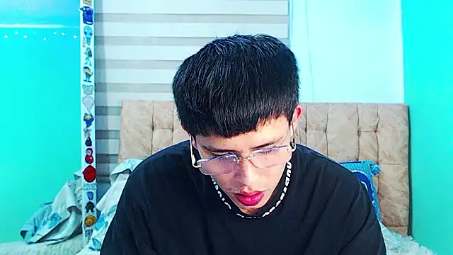  justinmoon2 online show from March 13, 2026, 5:12 am