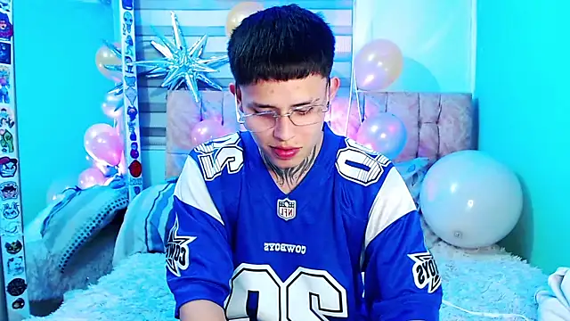  justinmoon2 online show from May 22, 2026, 6:22 am