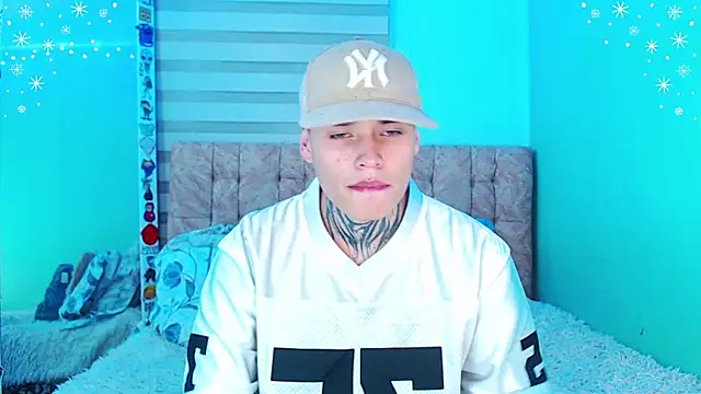 Snapshot of _justinmoon2 chatting on January 6, 2026, 10:52 am justinmoon2 online show from January 6, 2026, 10:52 am